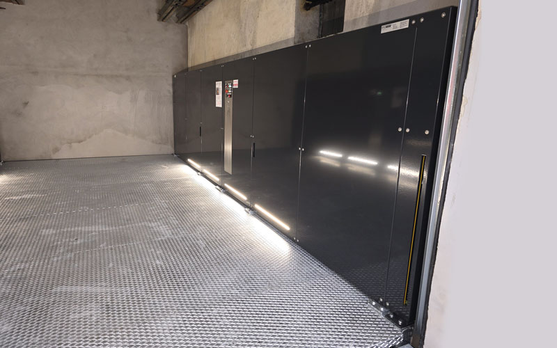 01B-Fimac-Lift-ascensori-per-auto-Lift-H4-17 Ascensore per auto con sistema di sollevamento a colonna con o senza conducente a bordo. Scopri l'intera gamma di ascensori per auto